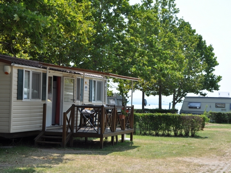 BALATONTOURIST STRAND-HOLIDAY KEMPING