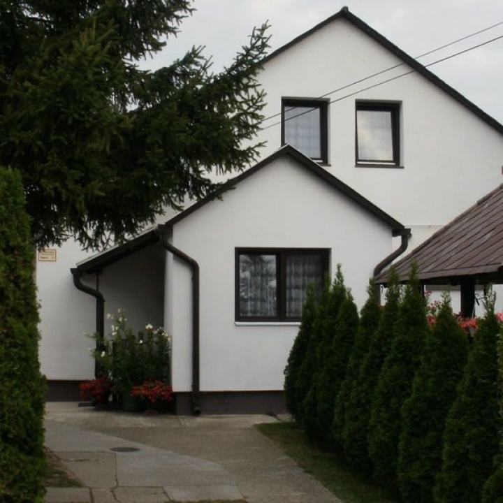 Szálláshelyek Szálláshelyek