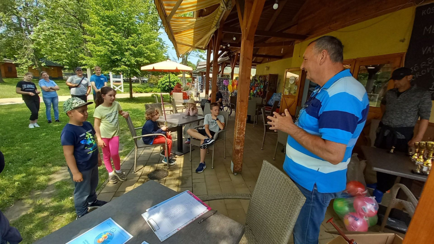 Gyemeknapi horgászverseny és Felhőtánc duó