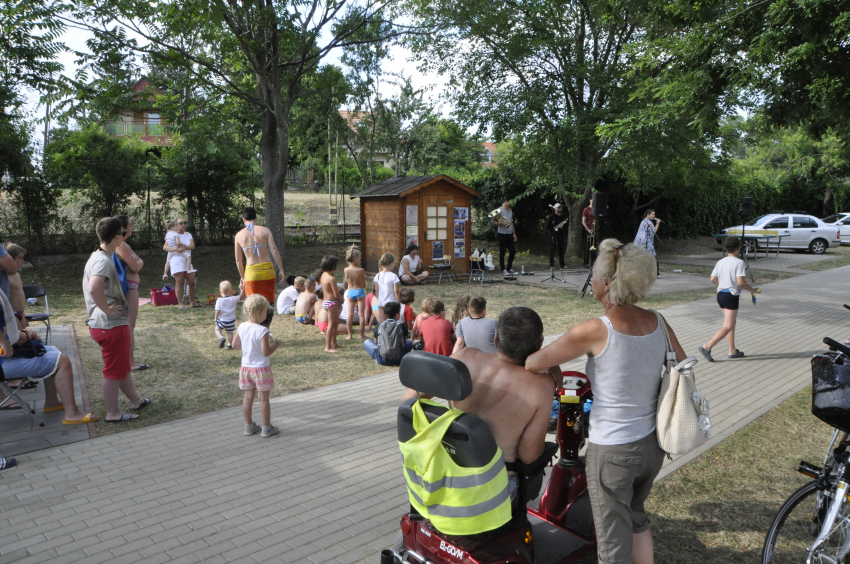 Hangszervarázs Mesekoncert a Fourtissimoval