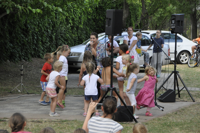 Hangszervarázs Mesekoncert a Fourtissimoval