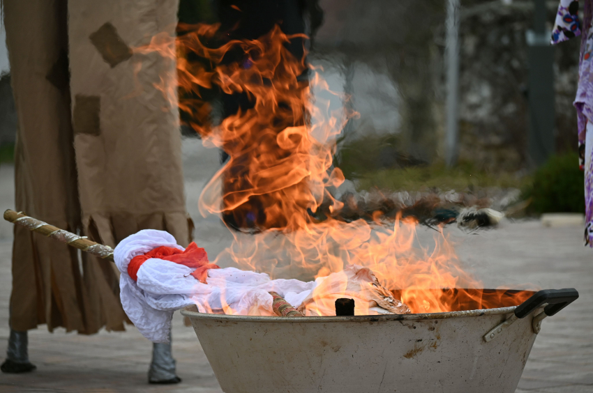 Fergetegesen fantasztikus februári farsang a főtéren