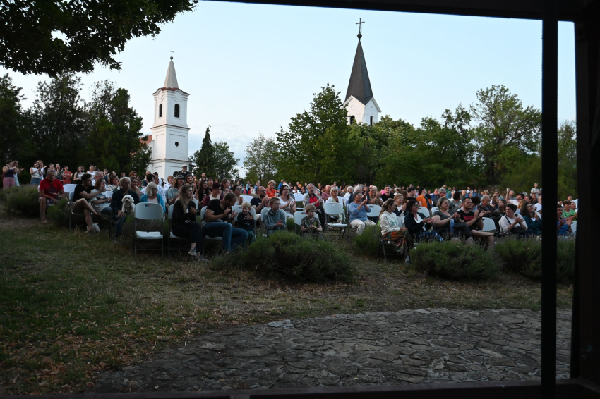 Kávészünet koncert