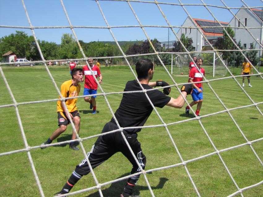 Az V. Akali Futball Emléktorna képekben