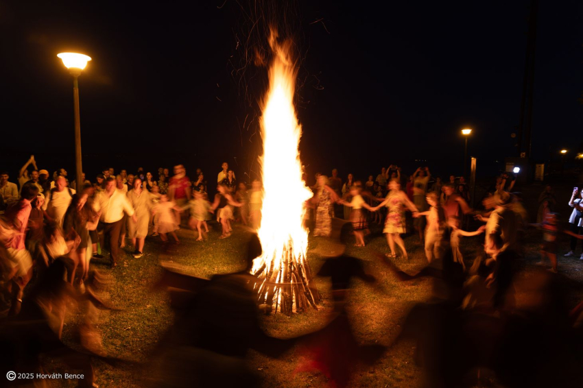 Szezonnyitó / Tűzkerék
