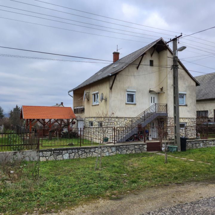 Vadvirág apartman