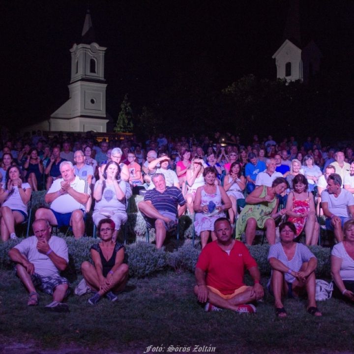 Szabadtéri Színpad és Kiállítóterem