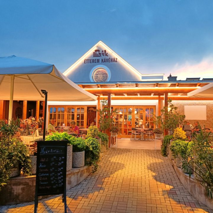 Fék Étterem, Kávéház