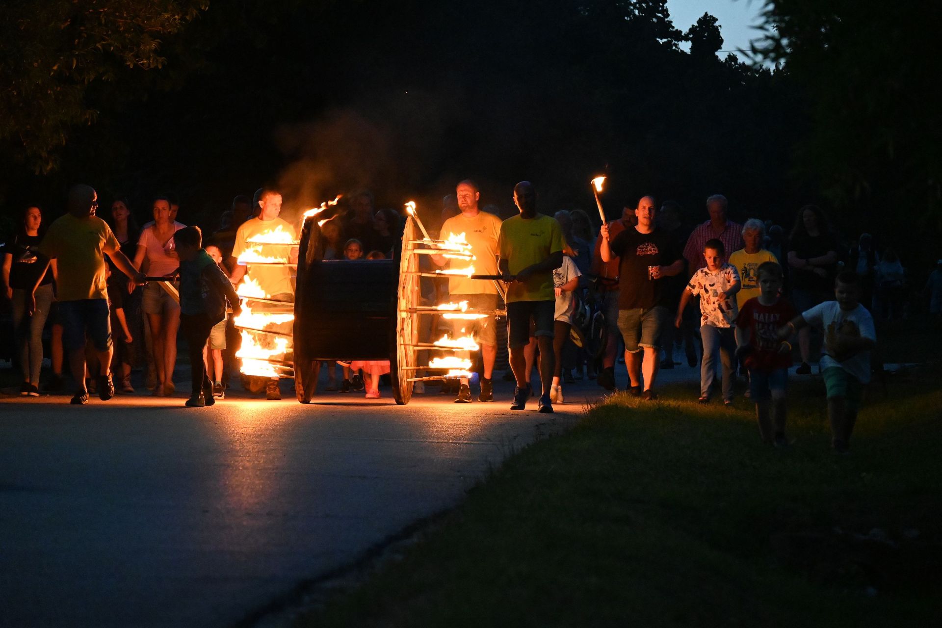 Tűzkerék gördítés