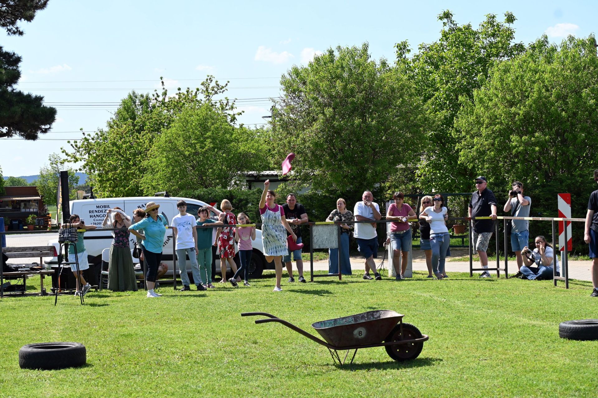 Gumicselló hajító verseny