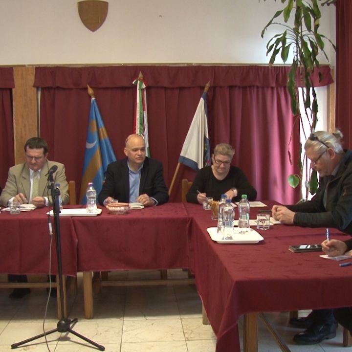 KÉPVISELŐ-TESTÜLETI ÜLÉS