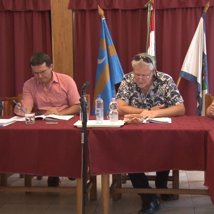 KÉPVISELŐ-TESTÜLETI ÜLÉS